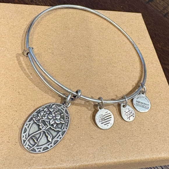 Alex and Ani Friend Floral Bouquet Charm Expandable Bracelet - Picture 4 of 4